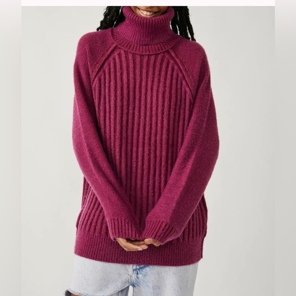 FREE PEOPLE BIG CITY TURTLE SWEATER MULBERRY GARNET XS NEW - Picture 1 of 6